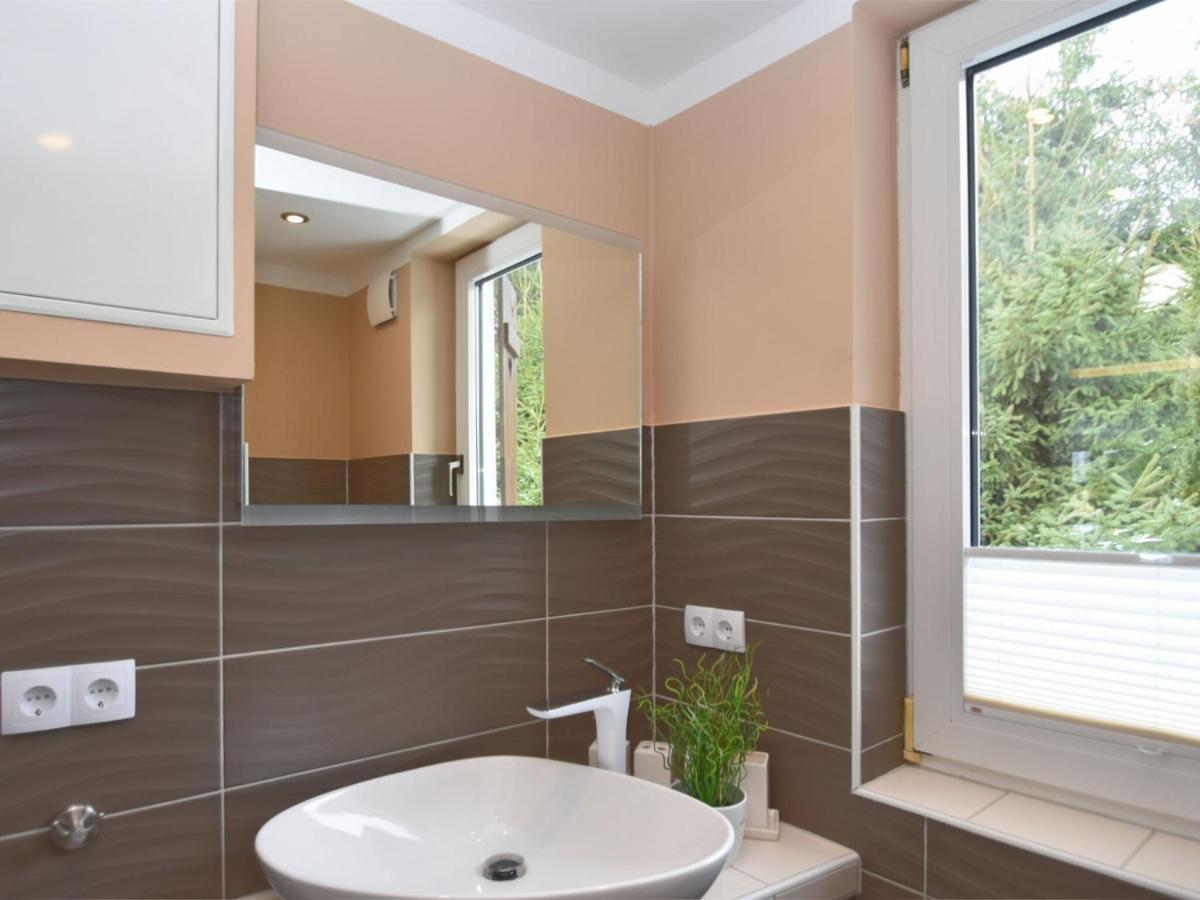 Apartment With Private Terrace Friedrichshohe  المظهر الخارجي الصورة