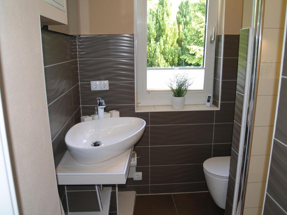 Apartment With Private Terrace Friedrichshohe  المظهر الخارجي الصورة